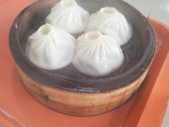 -老西白点心店