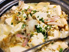 -魏铭鱼头捞饭(晋阳路店)