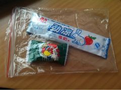 小时候的糖-做了不起的80后