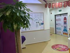 -瑞思英语·少儿英语启蒙(和平·国际商场示范校区)