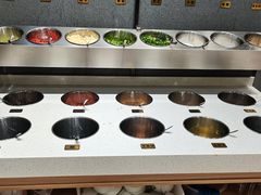 调料台-古乐牛香·鲜牛肉牛杂火锅(梅村五洲国际店)