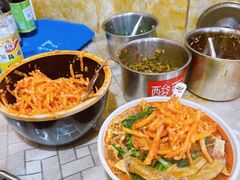 -吉庆桂林米粉·柳州螺蛳粉(港汇广场店)