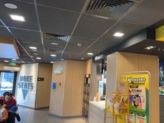 -麦当劳(卫星广场店)