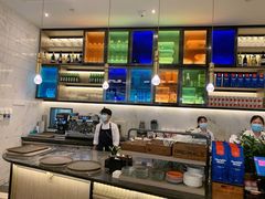 -港丽餐厅(高德置地店)