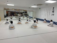 -极真空手道疾风道场(虹口凉城店)