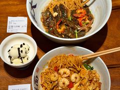 -李犟大爆鳝面·手工蟹黄包(湖滨西湖店)