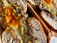 -Catch Bagel(芳草地店)