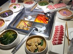 -海底捞火锅鲜切牛肉主题店(长寿路店)