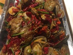 花蚬子-喝丢一只鞋海鲜烧烤·海肠捞饭(文体街店)