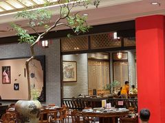 -龙悦湾酒家·八阵鱼生·渔人码头店