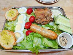 航母沙拉-吃饼人西餐(南开店)