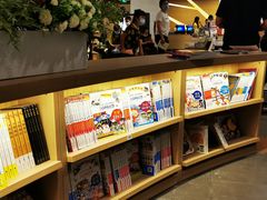 -新华书店(保利水城店)