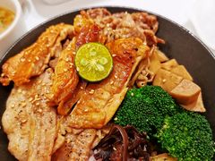 能量三拼烧肉饭-牛邸·烧肉饭(来福士店)