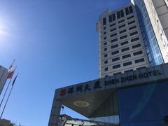 -深圳大厦-停车场