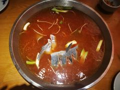 -新凯里酸汤鱼(飞山街店)