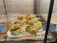 -奈雪的茶(百盛店)
