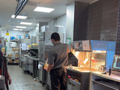 -麦当劳(三亚凤凰机场店)