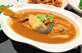 Spicy Pork Bone with Chili