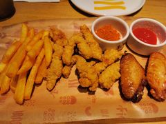 -菲滋意式餐厅(临平万达店)