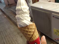 -蜜雪冰城·冰淇淋与茶(长郡中学店)