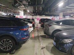 -经纬汇-停车场