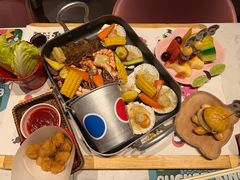 -水桶王国主题餐厅·聚会·生日派对·亲子活动·家庭套餐(亚龙湾希尔顿店)