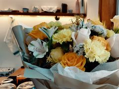 -Line 咖啡(石厦花园店)