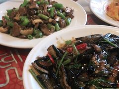 -吴记酱骨炖菜馆(康安路店)