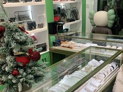 -海星奢选二手奢侈品手表包包鉴定回收寄卖(墨玉南路店)