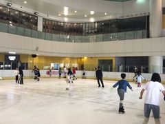 -冠军冰场CHAMPION RINK(百联又一城店)