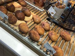 -巴黎贝甜(宜山路店)