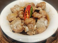-湖北三五醇酒店·35年新楚菜