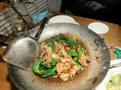 -费大厨辣椒炒肉(万家丽一店)