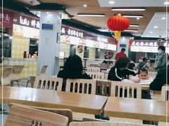 大堂-户部巷小吃(中商徐东平价广场店)