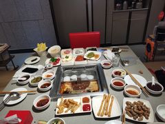 -海底捞火锅(泉城路店)