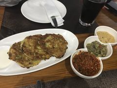 西葫芦饼配酸奶-TUK土耳其餐厅·下午茶(卢湾店)