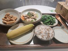 -山食间·中式营养轻餐(保利时光里店)