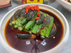 -大鸭梨烤鸭店(金顶街店)