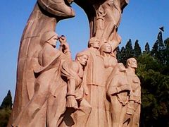 -上海市龙华烈士陵园