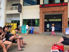 -雅鲁激流探险漂流