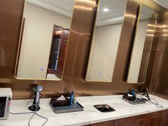 -丽华大酒店健身游泳馆