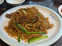 干炒牛河-山水茶艺馆·点心粤菜·30年老字号