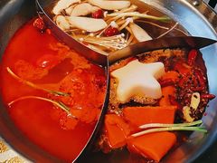 -辣伍鲜毛肚老火锅(元一店)