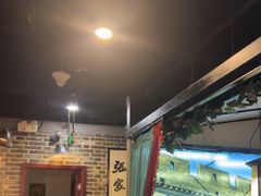 -东口码头·烧鸽子·鱼头泡饼·地方菜(金鹰悦城店)