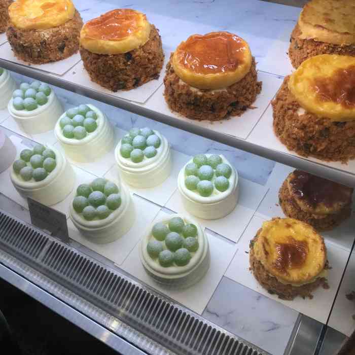喜茶(港汇恒隆广场lab店)-"今年度目前为止最具性价比的优秀蛋糕来自