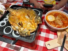 -西贝(紫荆广场店)