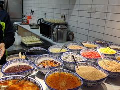 -八一路好吃街(雨田商务大厦店)