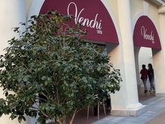 -VENCHI 闻绮(上海佛罗伦萨小镇店)
