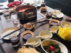 -捞王锅物料理(上海世茂广场店)