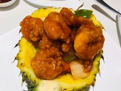 菠萝咕噜虾球-衡山汇·高级粤菜(霄云路店)